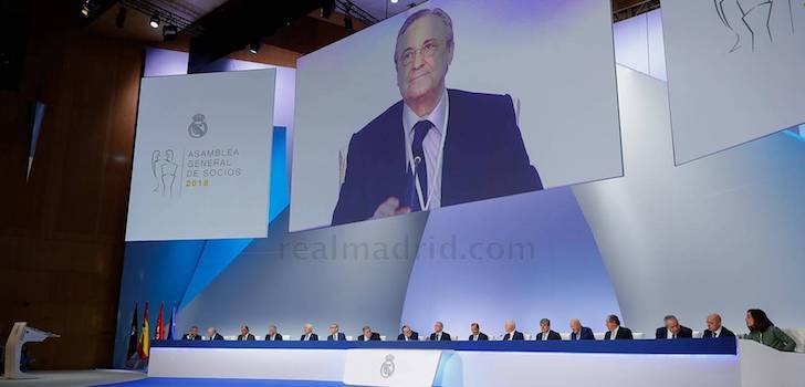Los socios del Madrid avalan las cuentas de 2017-2018 pese al alza de los abonos